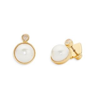 ✨Kate Spade- Have a Ball Pearl Studs✨